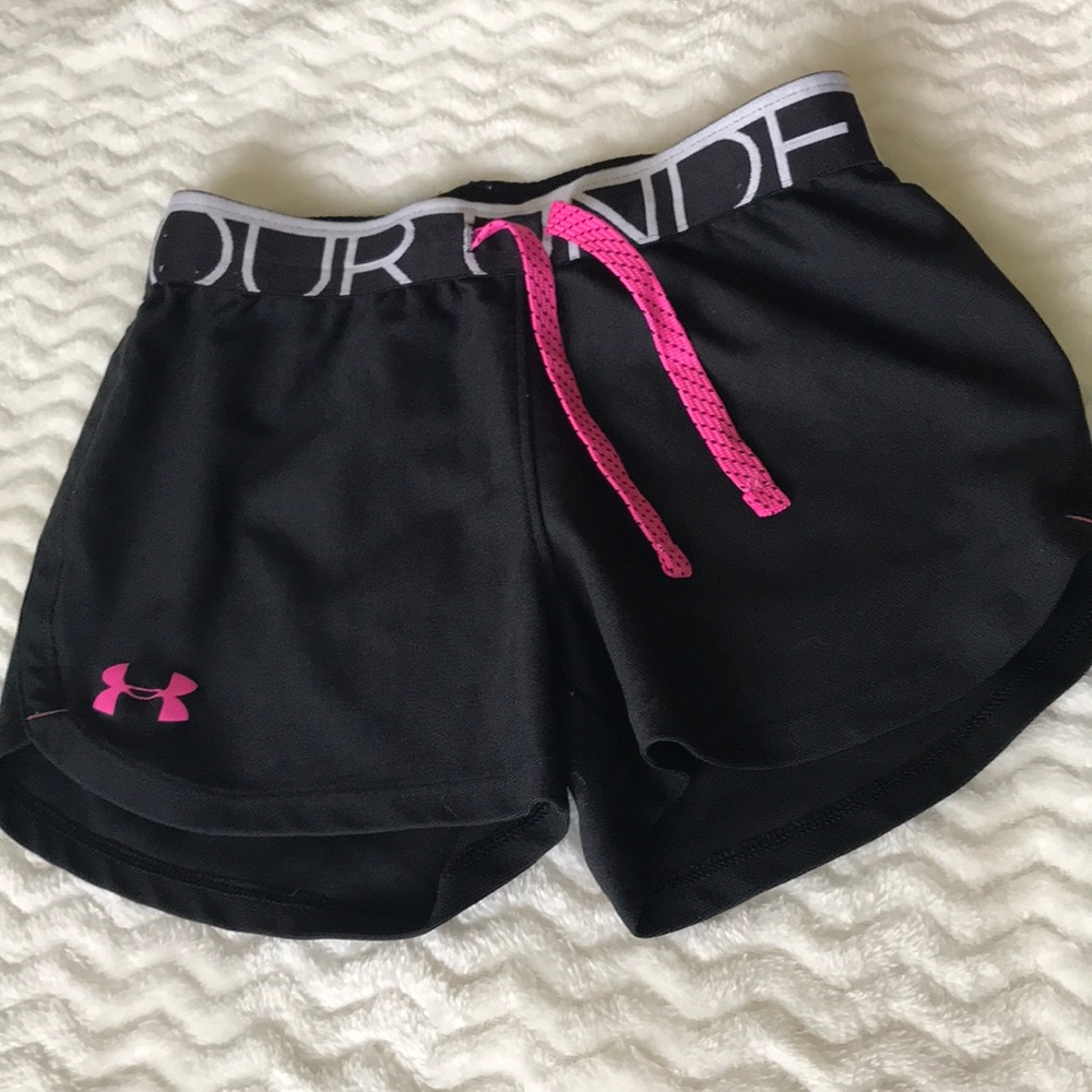 UA youth small shorts